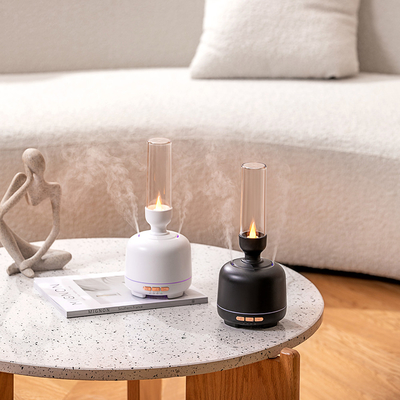 สองพอร์ตสเปรย์ Essential Oil Diffuser ไฟ LED แบบเปลี่ยนได้ Aromatherapy Scent Diffuser Machine Candle Mini Humidifier
