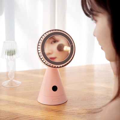 พัดลมตั้งโต๊ะแบบชาร์จไฟแบบสั่นในครัวเรือน 4000mah Usb Mini Makeup Mirror