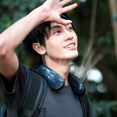 พัดลม USB แบบพกพา 4W แขวนคอบำบัดด้วยความร้อน Leafless Hands Free Neckband Fan
