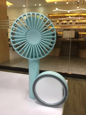 พัดลมพกพาแบบชาร์จไฟ USB แบบพกพา 2000mAh 4 Vane Mini Rechargeable Fan