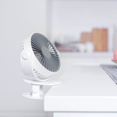 พัดลม USB แบบพกพาแบตเตอรี่ 2000mAh มอเตอร์แบบไม่มีแปรง 360 องศาคลิปหนีบพัดลม