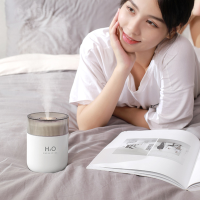 USB 380ml เครื่องกระจายอากาศแบบพกพา Ultrasonic Spraying Mist Air Humidifier